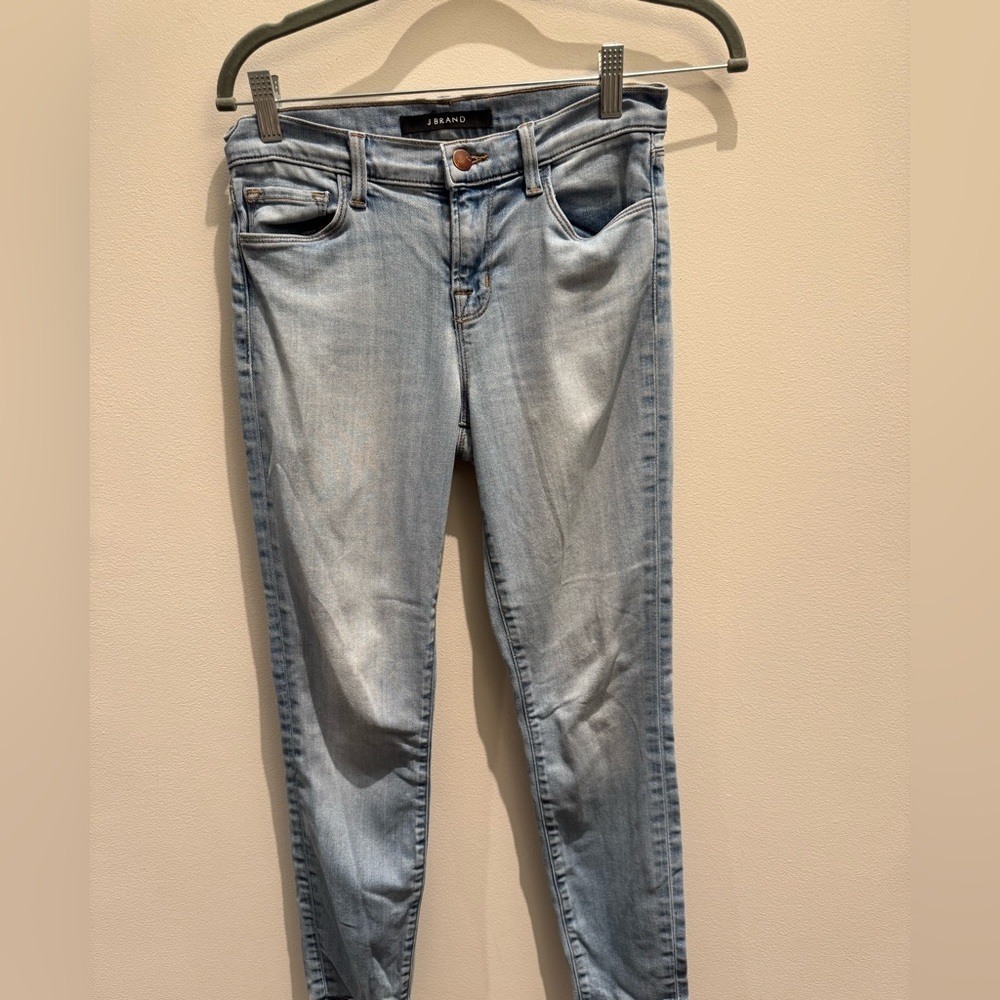 J Brand Women's Light Blue Jeans Capri Beyond Size 26
